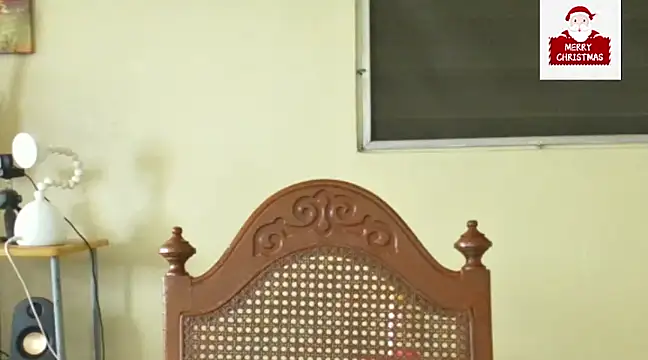 Snapshot of thesugar32 chatting on December 4, 2024, 12:25 pm thesugar32 online show from December 4, 2024, 12:25 pm