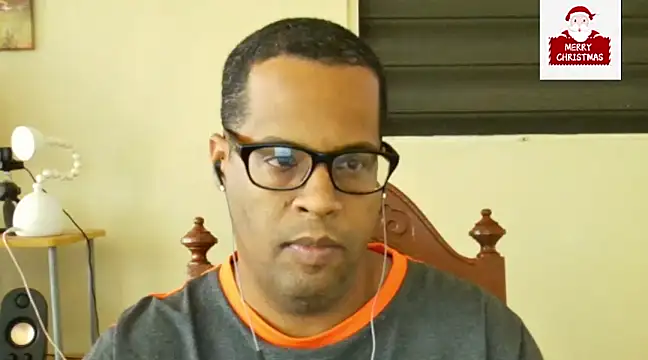 Snapshot of thesugar32 chatting on December 17, 2024, 12:54 pm thesugar32 online show from December 17, 2024, 12:54 pm