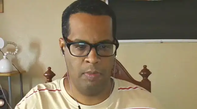 Snapshot of thesugar32 chatting on December 27, 2024, 12:23 pm thesugar32 online show from December 27, 2024, 12:23 pm