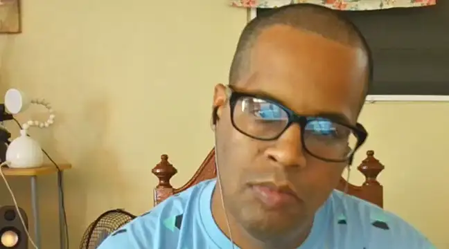 Snapshot of thesugar32 chatting on January 4, 2025, 1:42 pm thesugar32 online show from January 4, 2025, 1:42 pm