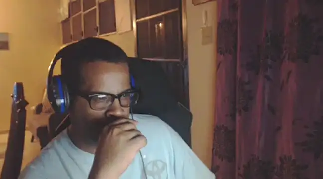 Snapshot of thesugar32 chatting on February 7, 2025, 1:36 am thesugar32 online show from February 7, 2025, 1:36 am