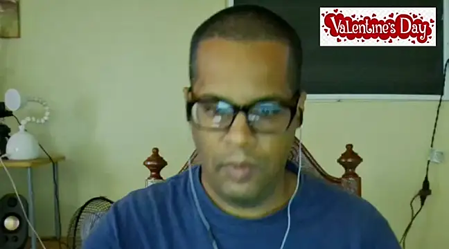 Snapshot of thesugar32 chatting on February 14, 2025, 12:03 pm thesugar32 online show from February 14, 2025, 12:03 pm