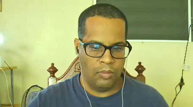 Snapshot of thesugar32 chatting on February 24, 2025, 12:26 pm thesugar32 online show from February 24, 2025, 12:26 pm