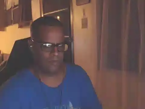 Snapshot of thesugar32 chatting on September 23, 2025, 2:25 am thesugar32 online show from September 23, 2025, 2:25 am