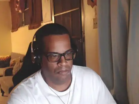 thesugar32 online show from February 3, 2026, 1:48 am