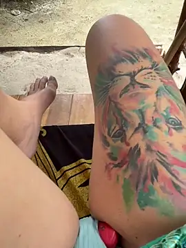 LilliThelo online show from September 22, 2025, 3:41 am