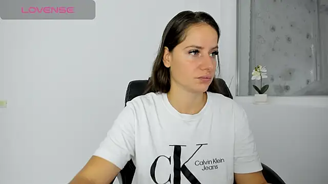 DiamondKay online show from October 8, 2025, 6:55 am