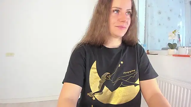 Snapshot of DiamondKay chatting on February 18, 2026, 7:26 am DiamondKay online show from February 18, 2026, 7:26 am