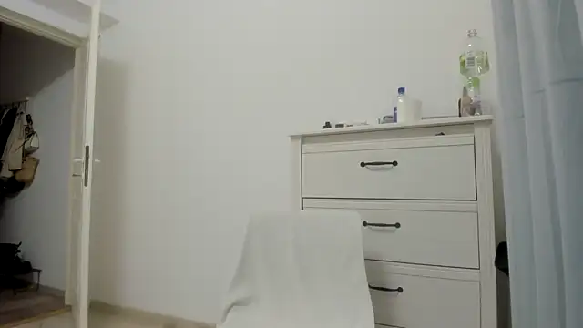 Snapshot of woolfiie chatting on February 14, 2025, 11:31 pm woolfiie online show from February 14, 2025, 11:31 pm