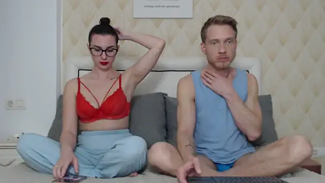 JessicaSteve online show from February 25, 2026, 6:50 pm