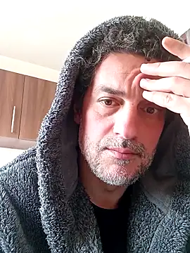 Snapshot of Arges20 chatting on March 2, 2026, 12:12 pm Arges20 online show from March 2, 2026, 12:12 pm