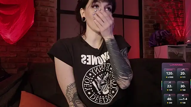 mary sweet hart online show from November 11, 2025, 5:46 pm