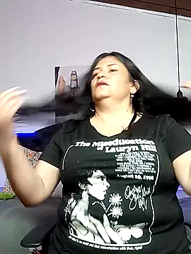 Snapshot of salomexlove_20 chatting on February 8, 2026, 12:52 pm salomexlove 20 online show from February 8, 2026, 12:52 pm