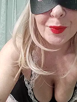 Vivian115 online show from November 21, 2025, 6:50 pm