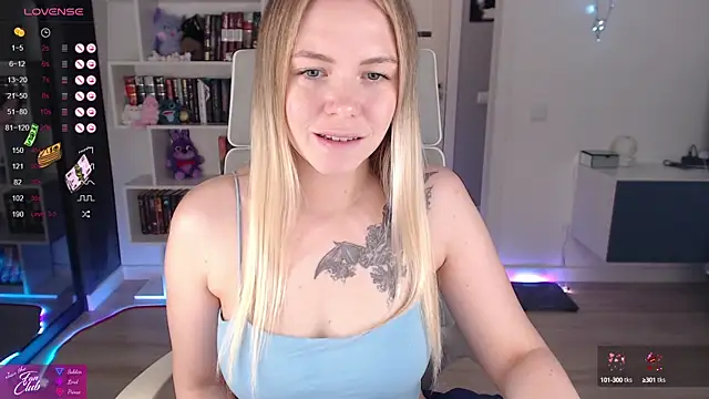 Emma Bryan online show from September 19, 2025, 6:30 pm