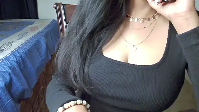 Adventurous Angel online show from March 6, 2025, 7:21 pm