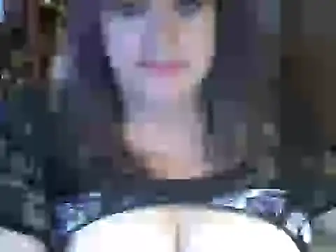 Snapshot of ElenaZed chatting on January 31, 2025, 11:03 am ElenaZed online show from January 31, 2025, 11:03 am