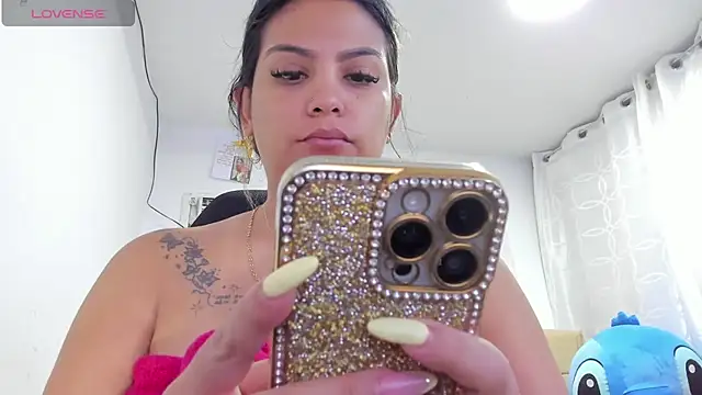 sweetfabianaxl online show from April 4, 2026, 7:33 pm