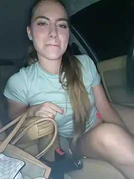 Snapshot of RubyRubin chatting on September 12, 2025, 6:52 pm RubyRubin online show from September 12, 2025, 6:52 pm