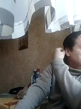 grzes19763 online show from March 21, 2025, 7:22 am