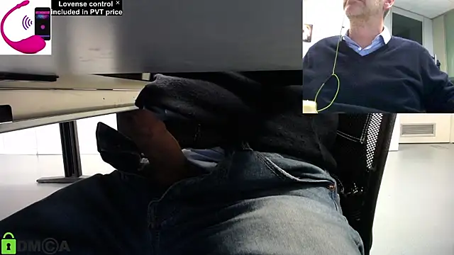 pliko online show from November 12, 2025, 2:50 pm