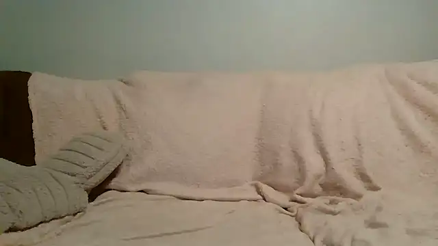 beautylovess online show from October 11, 2025, 5:22 pm