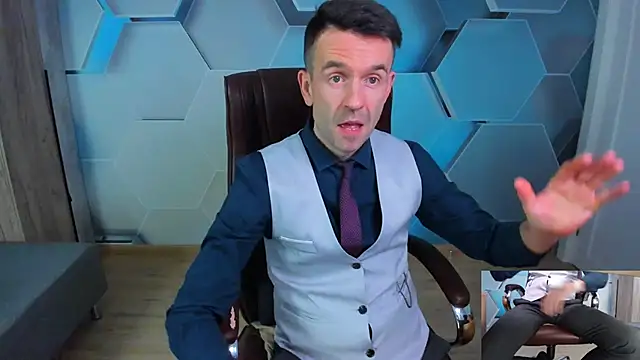 SteveTiger online show from April 14, 2026, 11:16 am