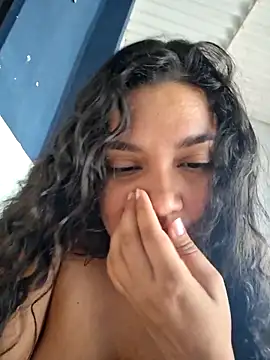 Snapshot of blerstefan1 chatting on September 19, 2025, 1:12 pm blerstefan1 online show from September 19, 2025, 1:12 pm