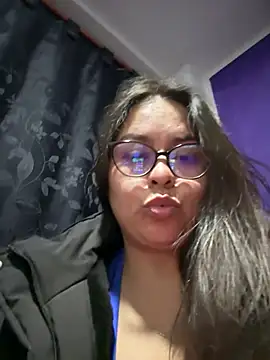 Ixchel Anaid online show from July 19, 2026, 3:21 am