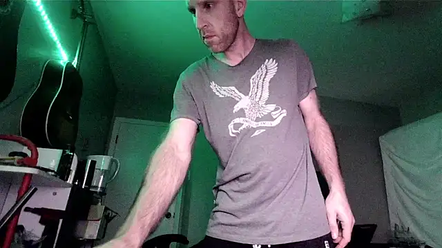 Snapshot of Anix888 chatting on November 21, 2025, 9:19 am Anix888 online show from November 21, 2025, 9:19 am