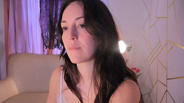 Snapshot of molly_marmalade_ chatting on October 15, 2025, 1:33 pm molly marmalade online show from October 15, 2025, 1:33 pm