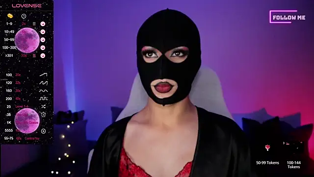 Snapshot of Bigfemblue chatting on December 31, 2024, 12:21 am Bigfemblue online show from December 31, 2024, 12:21 am