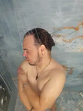 latinoflpr online show from January 11, 2026, 1:10 am