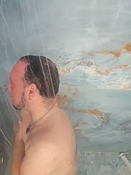 latinoflpr online show from January 14, 2026, 12:05 am