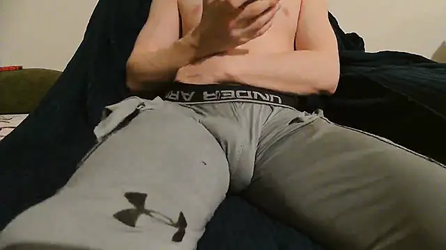 Snapshot of Dick_and_muscles chatting on March 10, 2026, 4:17 am Dick and muscles online show from March 10, 2026, 4:17 am