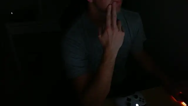 Snapshot of Bloopers66 chatting on November 4, 2025, 1:59 am Bloopers66 online show from November 4, 2025, 1:59 am