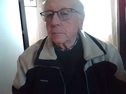 Snapshot of johnjohn622662 chatting on March 1, 2025, 2:13 pm johnjohn622662 online show from March 1, 2025, 2:13 pm