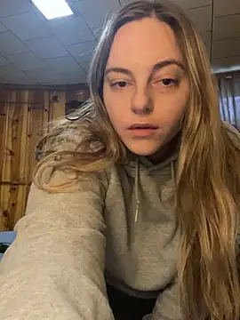 jaseyrae online show from December 20, 2024, 6:02 pm