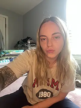 jaseyrae online show from July 19, 2026, 3:49 pm