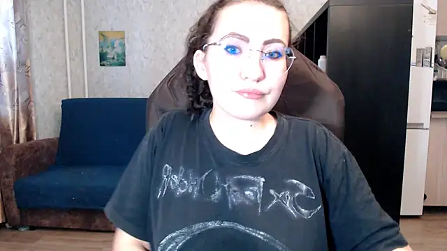 Snapshot of AnKey_Rayah chatting on October 1, 2025, 12:49 am AnKey Rayah online show from October 1, 2025, 12:49 am