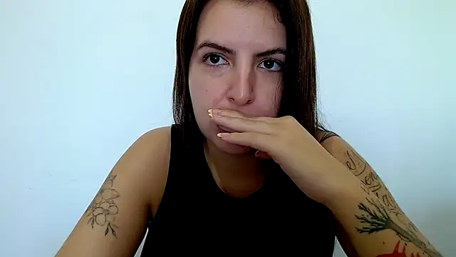 chelbyy online show from May 5, 2026, 5:32 pm