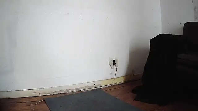 Snapshot of seoulsat@xh chatting on February 15, 2025, 3:50 pm seoulsatxh online show from February 15, 2025, 3:50 pm