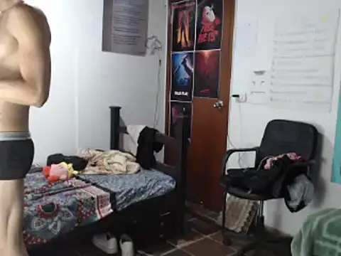 alisterxxx online show from January 27, 2025, 10:49 pm