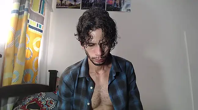 alisterxxx online show from February 21, 2025, 7:21 pm