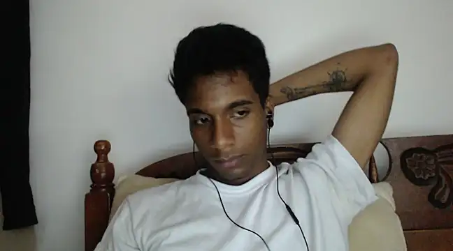 Snapshot of stevenosori chatting on December 12, 2024, 10:52 pm stevenosori online show from December 12, 2024, 10:52 pm