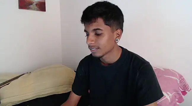 Snapshot of stevenosori chatting on December 29, 2024, 10:25 pm stevenosori online show from December 29, 2024, 10:25 pm