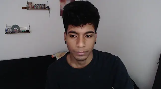 Snapshot of stevenosori chatting on February 12, 2025, 12:33 pm stevenosori online show from February 12, 2025, 12:33 pm