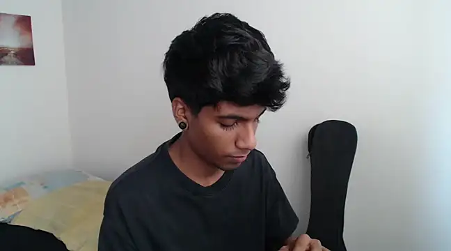 Snapshot of stevenosori chatting on February 12, 2025, 3:38 pm stevenosori online show from February 12, 2025, 3:38 pm