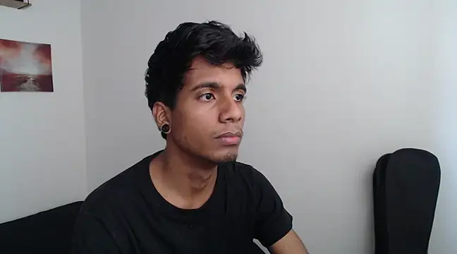 Snapshot of stevenosori chatting on February 15, 2025, 3:39 pm stevenosori online show from February 15, 2025, 3:39 pm