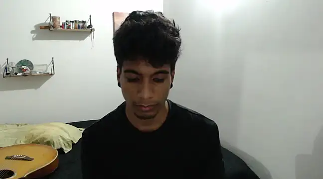 Snapshot of stevenosori chatting on February 17, 2025, 12:32 am stevenosori online show from February 17, 2025, 12:32 am